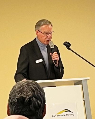 Verabschiedung Braun Herr Braun richtet Abschiedsworte an Herrn Wieland